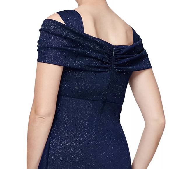 Cold-Shoulder Draped Metallic Gown - Picture 4 of 6